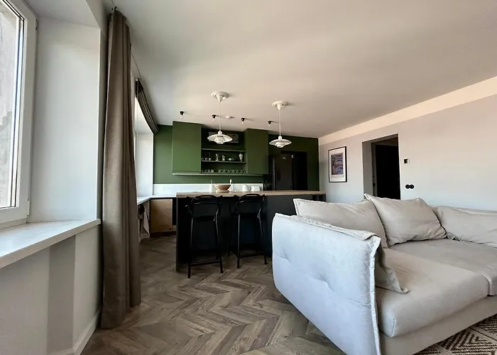 Lägenhet Old-new In *