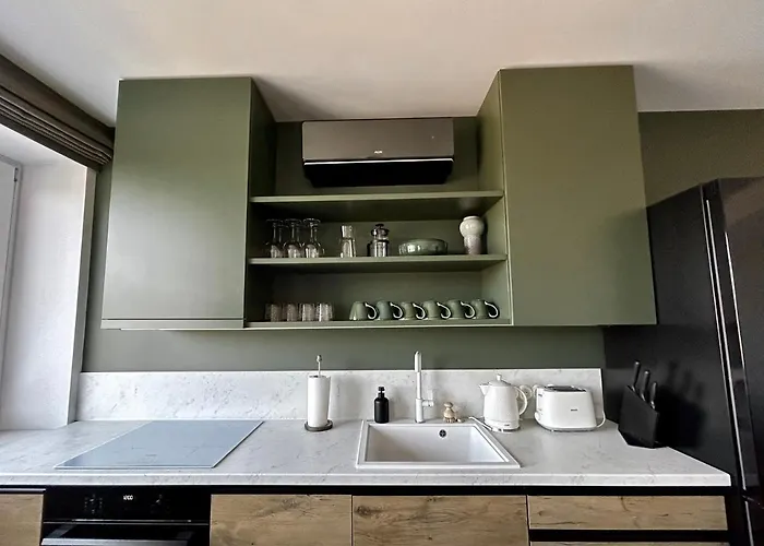 Old-new In Lägenhet